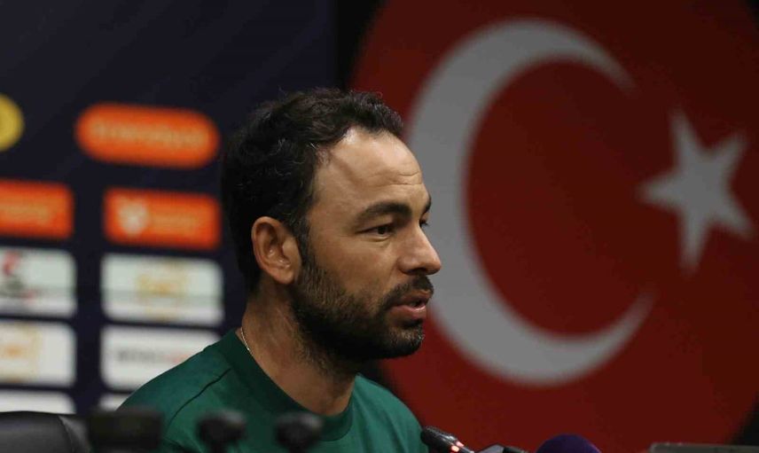 Galibiyeti taraftara armağan eden İnan: gençlerle risk aldık, zemini eleştirdim