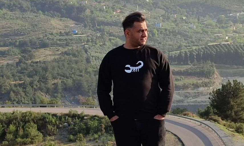 Hatay'da E-5'te çarpışma: 45 günlük evli çift hastaneye kaldırıldı