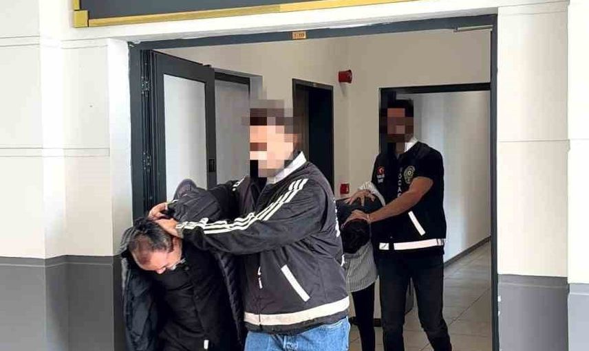 İş görüşmesi vaadiyle hesap açtırıp kredi çeken iki kişi tutuklandı