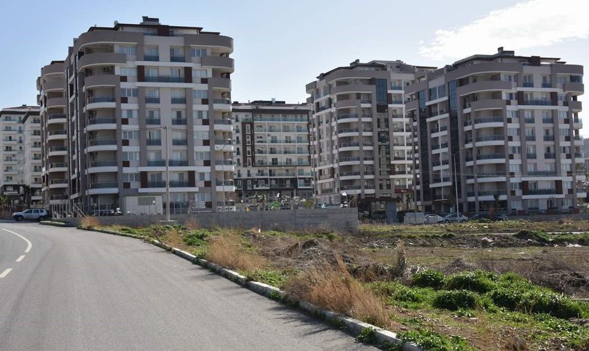 İzmir'in konut pazarı temmuzda daraldı: satışlar yüzde 18,8 azaldı