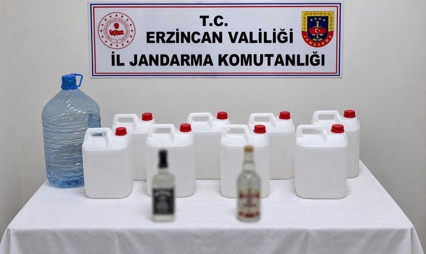 Erzincan'da sahte içki imalathanesine baskın: 40 litre etil alkol ele geçirildi