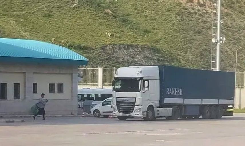 Kapıköy'de tek taraflı tır trafiği sona erdi, karşılıklı geçişler başladı