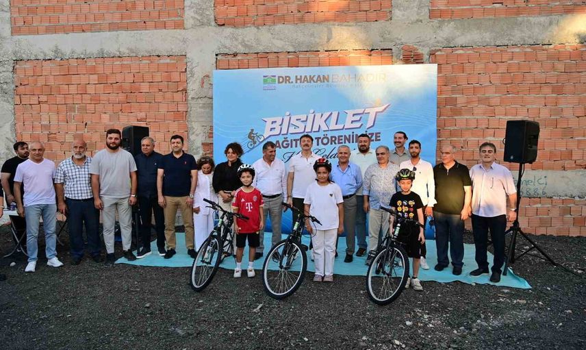 Bahçelievler’de aylık bisiklet projesi 100 çocuğu daha sevindirdi