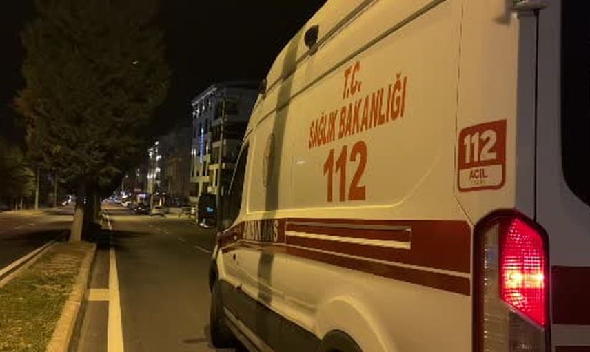 Tavşanlı'da kavşakta çarpışma: motosiklet sürücüsü yaralandı