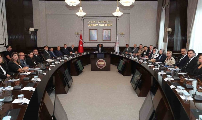 Hatay'da üniversite kampüslerinde güvenlik ve barınma önlemleri yeniden değerlendirildi