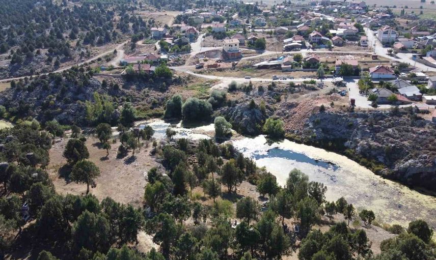 Beyşehir'de yuvalar boşaldı: leyleklerin göçü vadileri sessizleştirdi