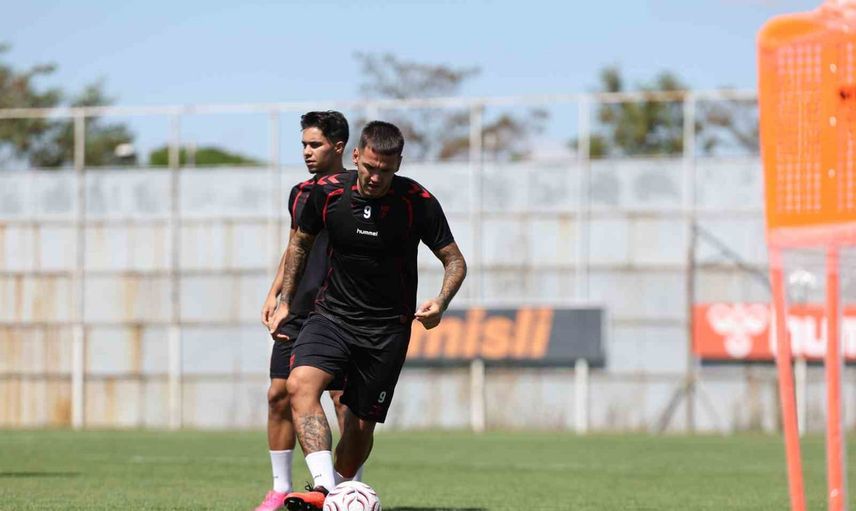 Sivasspor Kayserispor maçı öncesi taktik ağırlıklı çalışıyor