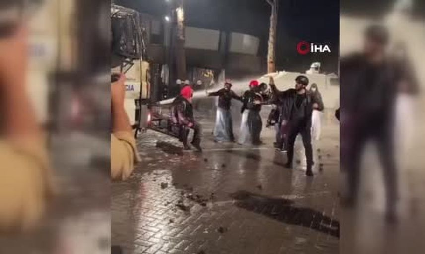 Arnavutluk’taki öğrencilerle polis arasında sekizinci gün gerilimi