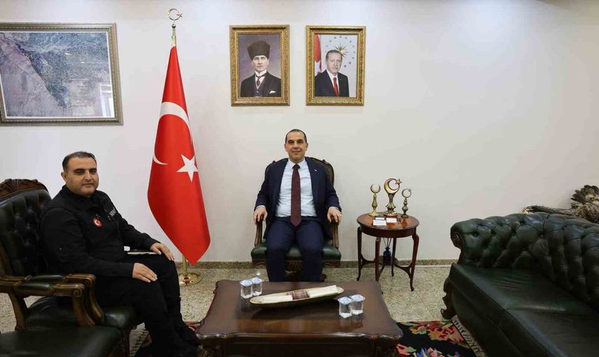 İğdır valisi Taşolar yeni AFAD müdürünü makamında kabul etti