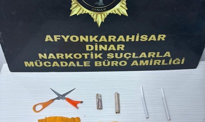 Dinar'da peçeteye gizlenmiş uyuşturucu: iki şüpheli tutuklandı
