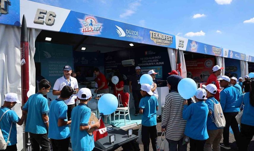 Düzce Üniversitesi gençlerin teknoloji sahnesinde 13 takımla yer alıyor