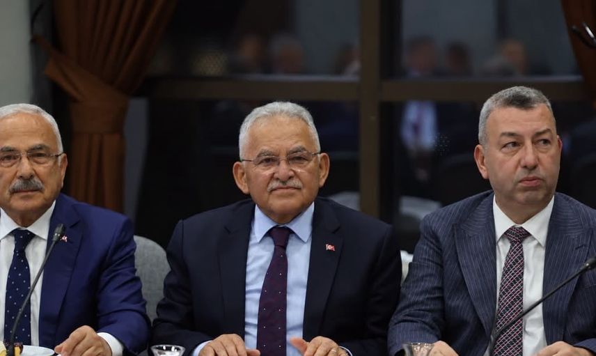 Büyükkılıç'tan Ankara'da koordinasyon turu: Kayseri hizmetleri farklı platformlarda gündemde