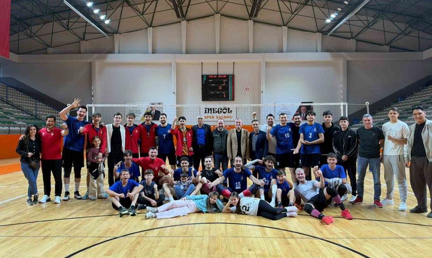 Set vermeden üçte üç yapan İnegöl Belediyespor lige iddialı başladı