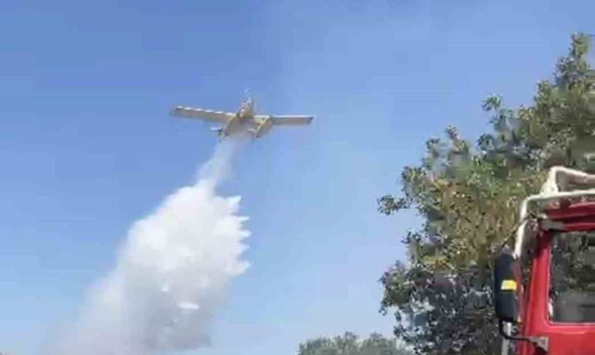 Balıkesir Kocaavşar'da orman yangınına havadan ve karadan müdahale