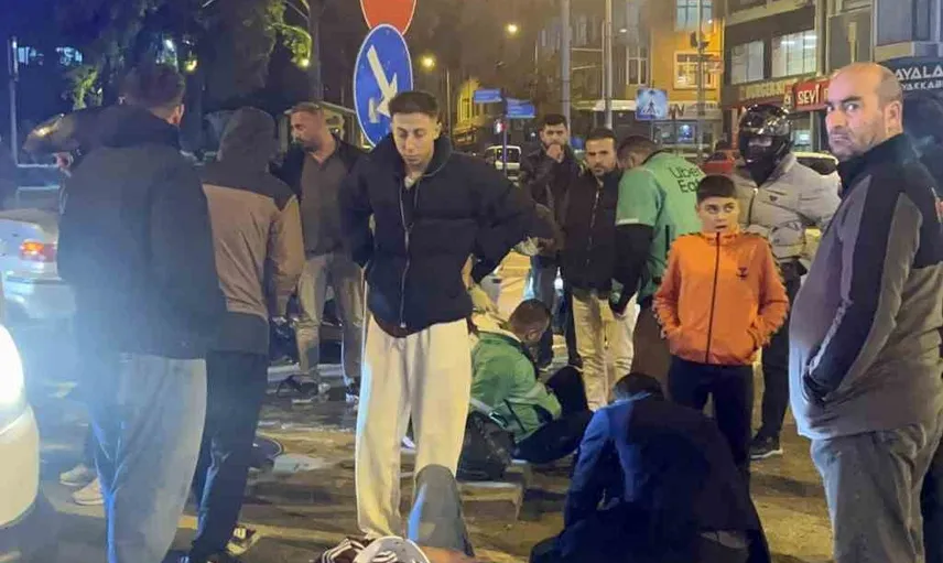 Tekirdağ Çorlu'da kavşakta çarpışma: üç yaralı, kaza kayda geçti