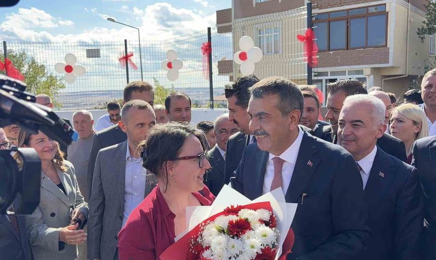 Bakan Tekin: TIMSS sonuçları fiziki yatırımların eğitim niteliğine yansımasıdır