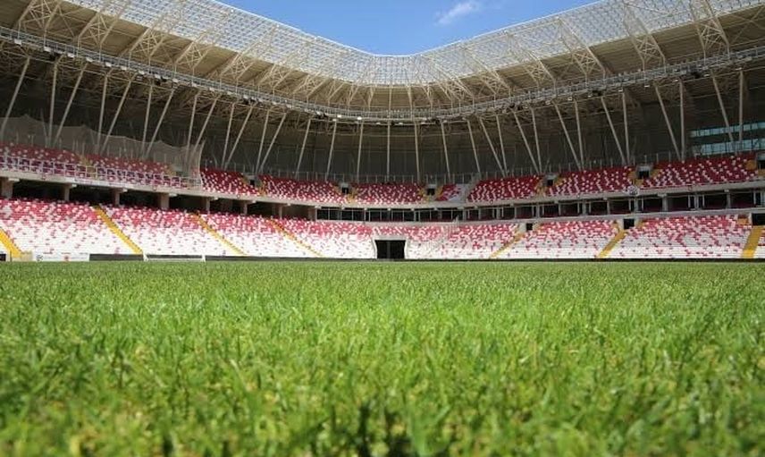 Taraftarlara ulaşım uyarısı: 4 Eylül Stadyumu otoparkı tarım fuarı nedeniyle kısıtlanıyor