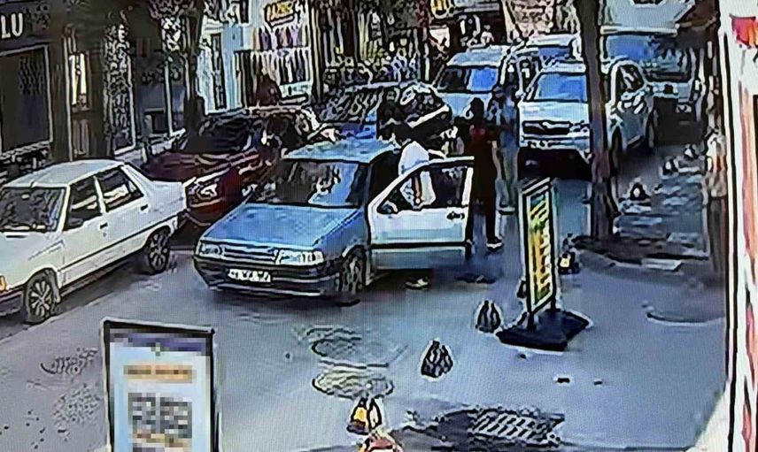 trafikte sinyal tartışması esnafın müdahalesiyle kavgaya dönüşmekten kurtuldu