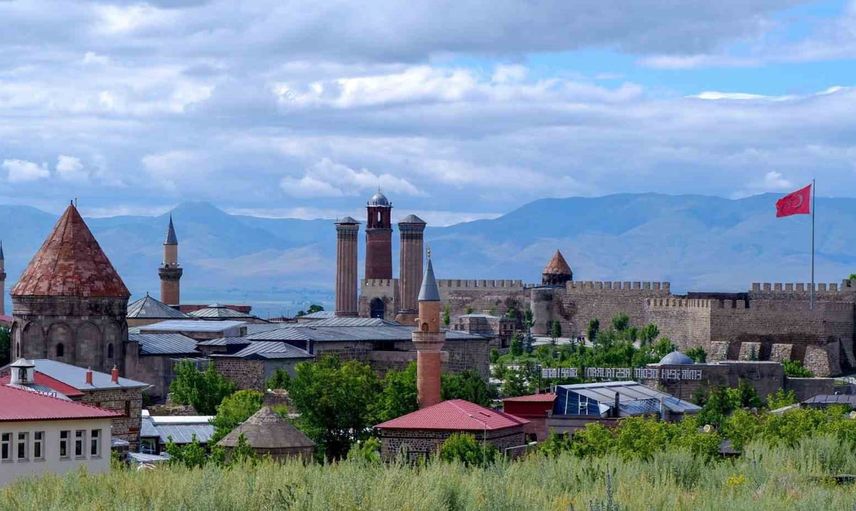 Osmanlı'nın doğu stratejisinde Erzurum'un önemi 1855 belgesiyle doğrulandı