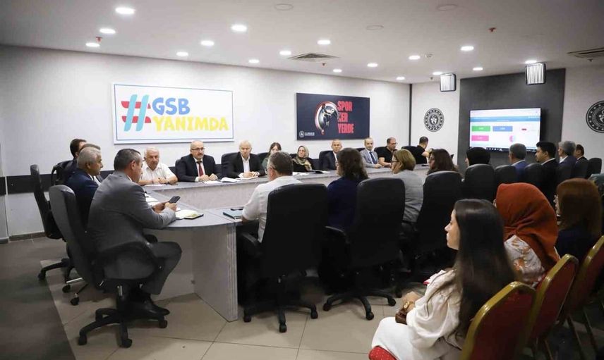 Yeni eğitim dönemine hazırlık: Karabük Gençlik ve Spor Müdürlüğünde dönem başı istişare