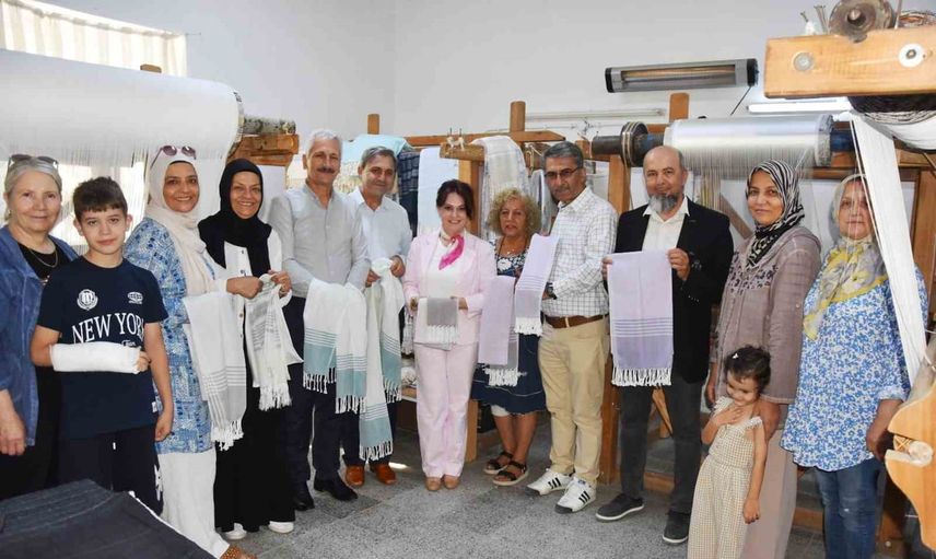 Kadınların dokunuşuyla canlanan 600 yıllık Manisa bezi