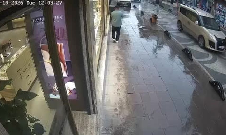 Kastamonu'da caddede tüfekle rastgele ateş açan şüpheli 4 kişiyi yaraladı