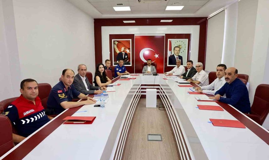 Kahta’da eğitim yılı öncesi okul güvenliği özel gündem oldu