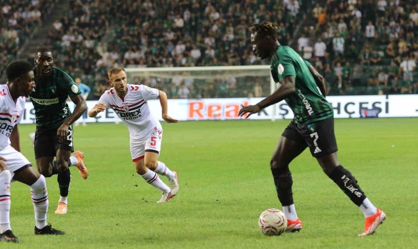 Erken bölümde temkinli mücadele: Kocaelispor ile Samsunspor 0-0