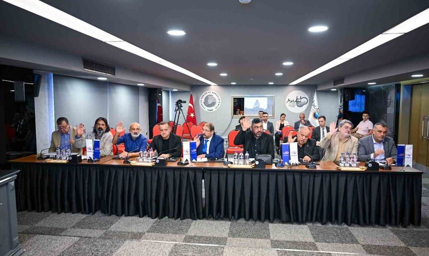 Atb meclisinde oybirliğiyle Erdoğan Ekinci yeniden başkan