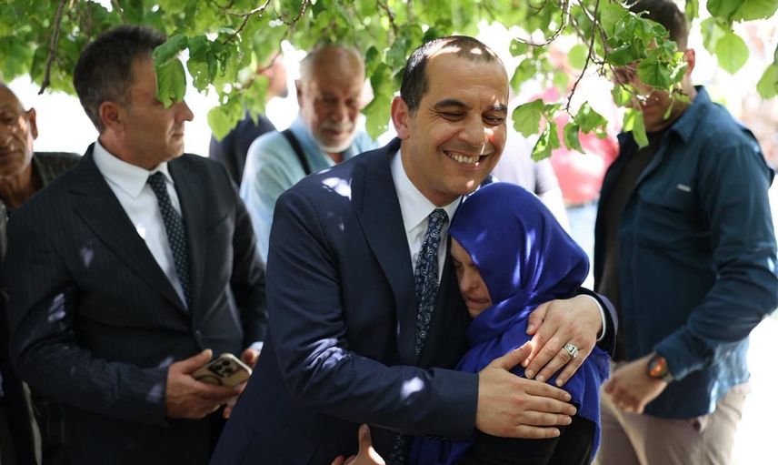 Tuzluca'da sahada çözüm vurgusu: M. Fırat Taşolar vatandaşlarla buluştu