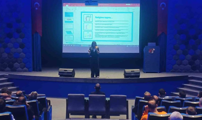 Cezaevinde iletişim köprüsü: aile içi iletişim eğitimi