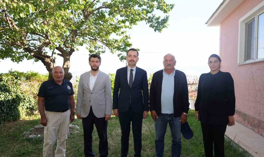 Üzümlü'de Kıbrıs gazisinin evinde anı sohbeti