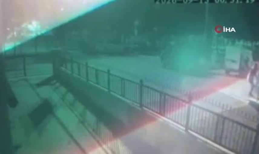 Ankara'da dur ihtarını görmezden gelip polise çarpan şüpheli tutuklandı
