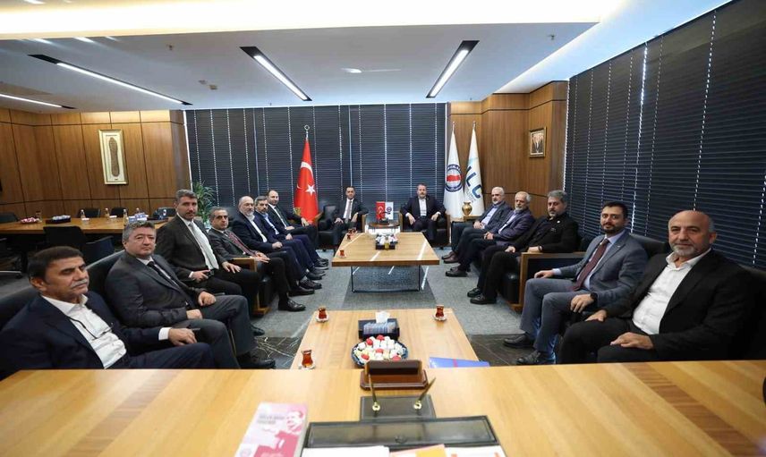 Gazze için eğitim seferberliği: binlerce çocuğun sınıflara dönmesi hedefleniyor