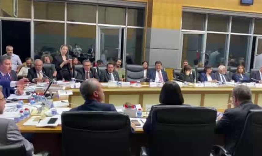 adalet komisyonu toplantısında gerginlik sürüyor