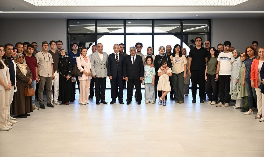 Yeşilyurt belediyesi 31 yks derecesini ödülle taçlandırdı