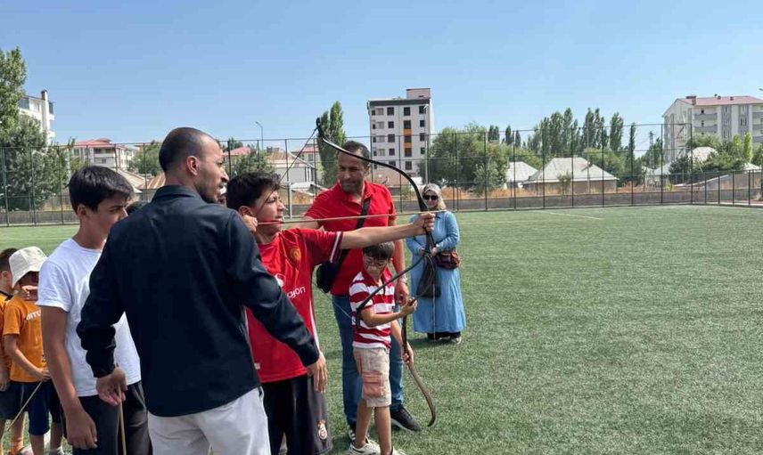 Patnos'ta gençler spor ve eğlenceyle buluştu