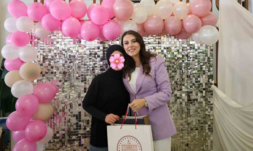 Kimsesiz çocukların doğum günü Yüreğimizdeki Işık Projesi ile kutlandı