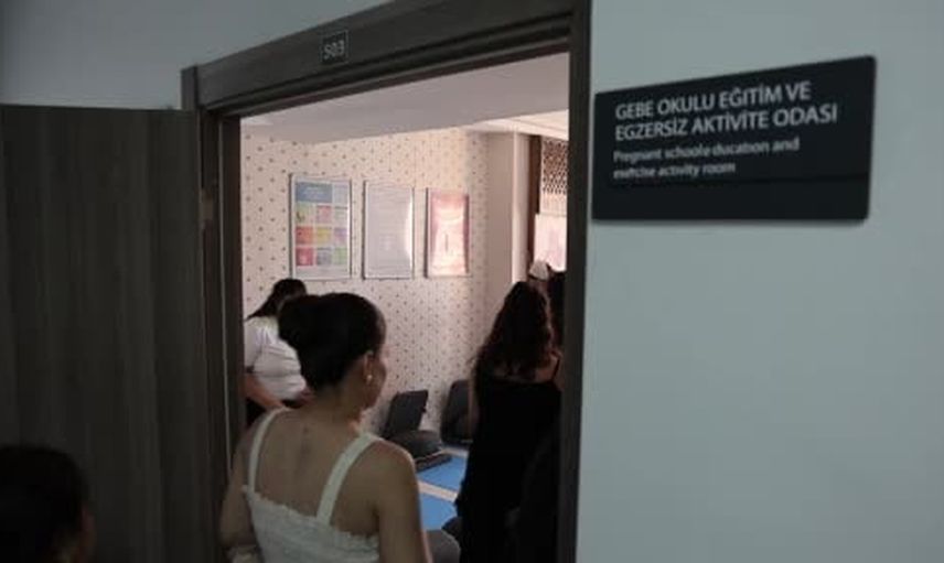 Elazığ Medilines'te gebe okuluyle anne adaylarına kapsamlı destek