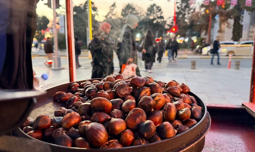 Kestanenin mevsimi tezgahlara taşındı: Erzincan'da sezonun ilk ürünleri satışta