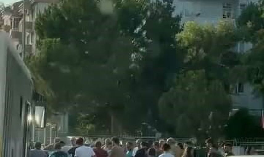 Kontrolsüz kavşakta zincirleme kaza: 1’i ağır 4 yaralı