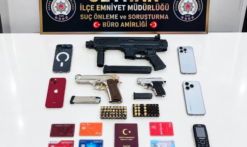 İnternetten ihtiyaç sağlayıp saklanan firari hükümlü evinde silahlarla yakalandı