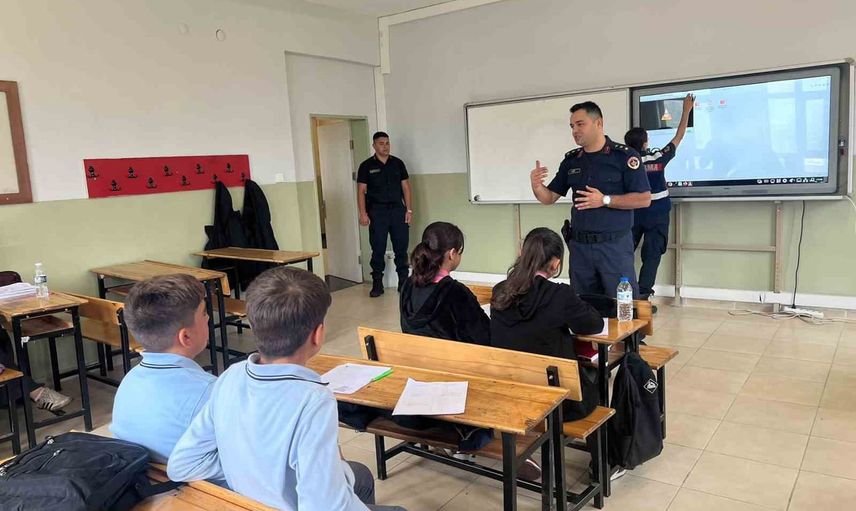 Bilecik'te okullara yönelik siber güvenlik ve kişisel güvenlik programı