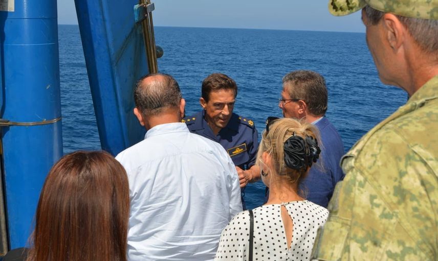 Girne açıklarında umut arayışı sürüyor: kurtarma ekipleri denizde