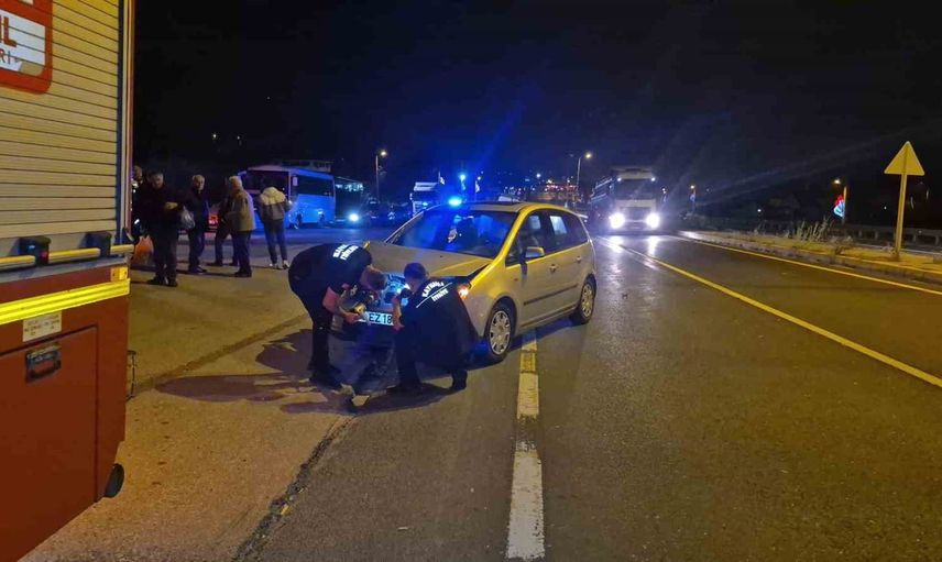 Bolu dağı çıkışında çarpışma: iki kişi yaralandı