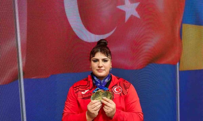 Tuana Süren Durres'te üç altınla gençler Avrupa şampiyonu oldu