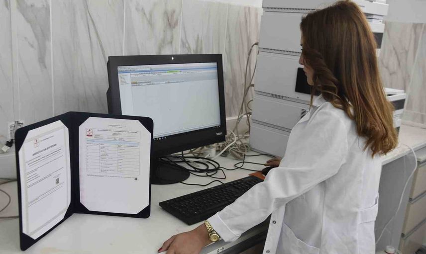 Bitlis Eren Üniversitesi arı işletmesini büyüttü: bal hasadı ve akredite laboratuvar hizmete girdi