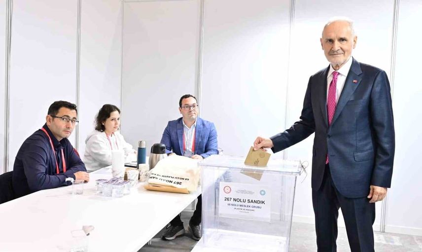 İstanbul ticaret odası başkanı Şekib Avdagiç oyunu kullandı