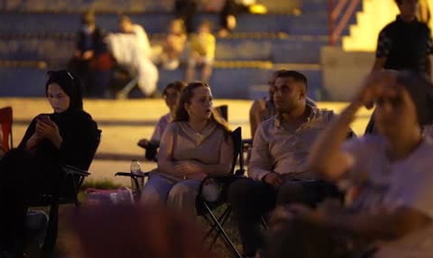 Sinemada başlayan akşam Yeşil Vadi'de evlilik teklifine dönüştü