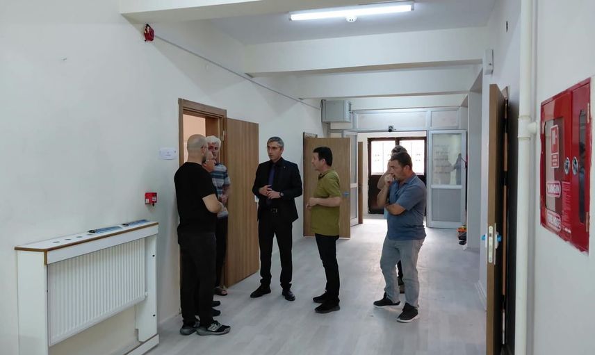 Bayburt'ta altı okul yeni binalarında eğitime başladı